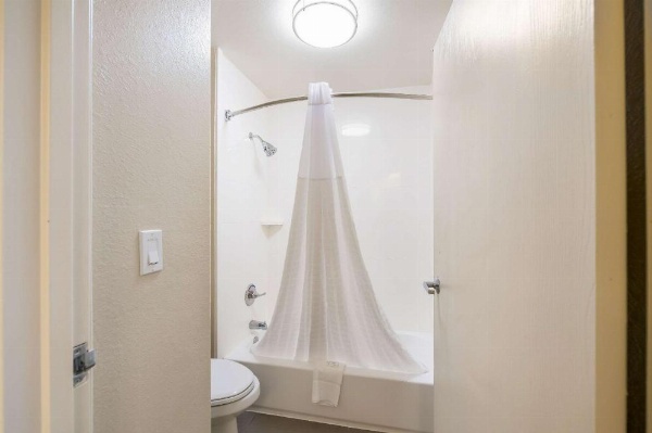 Comfort Inn image 22